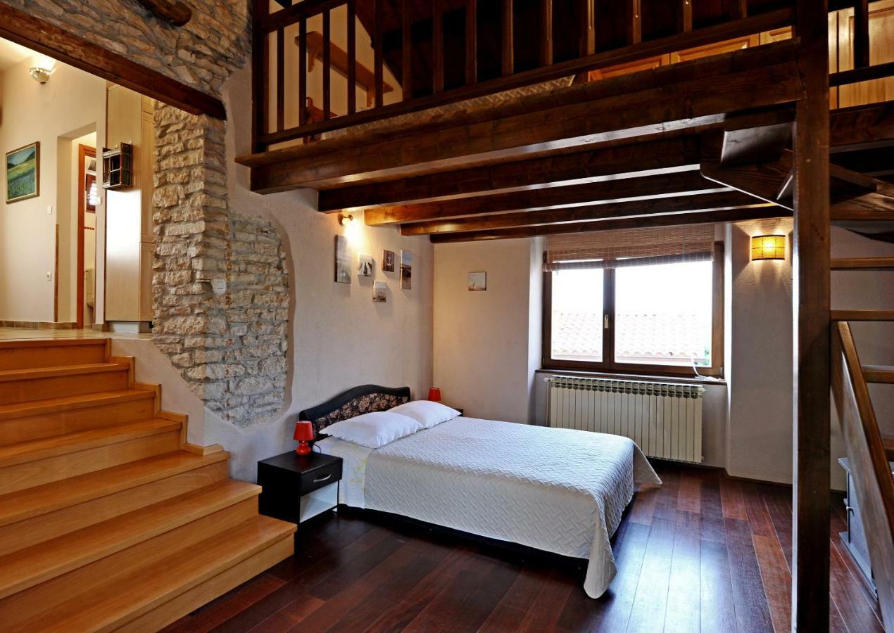 Apartment Paola Rakalj Extérieur photo