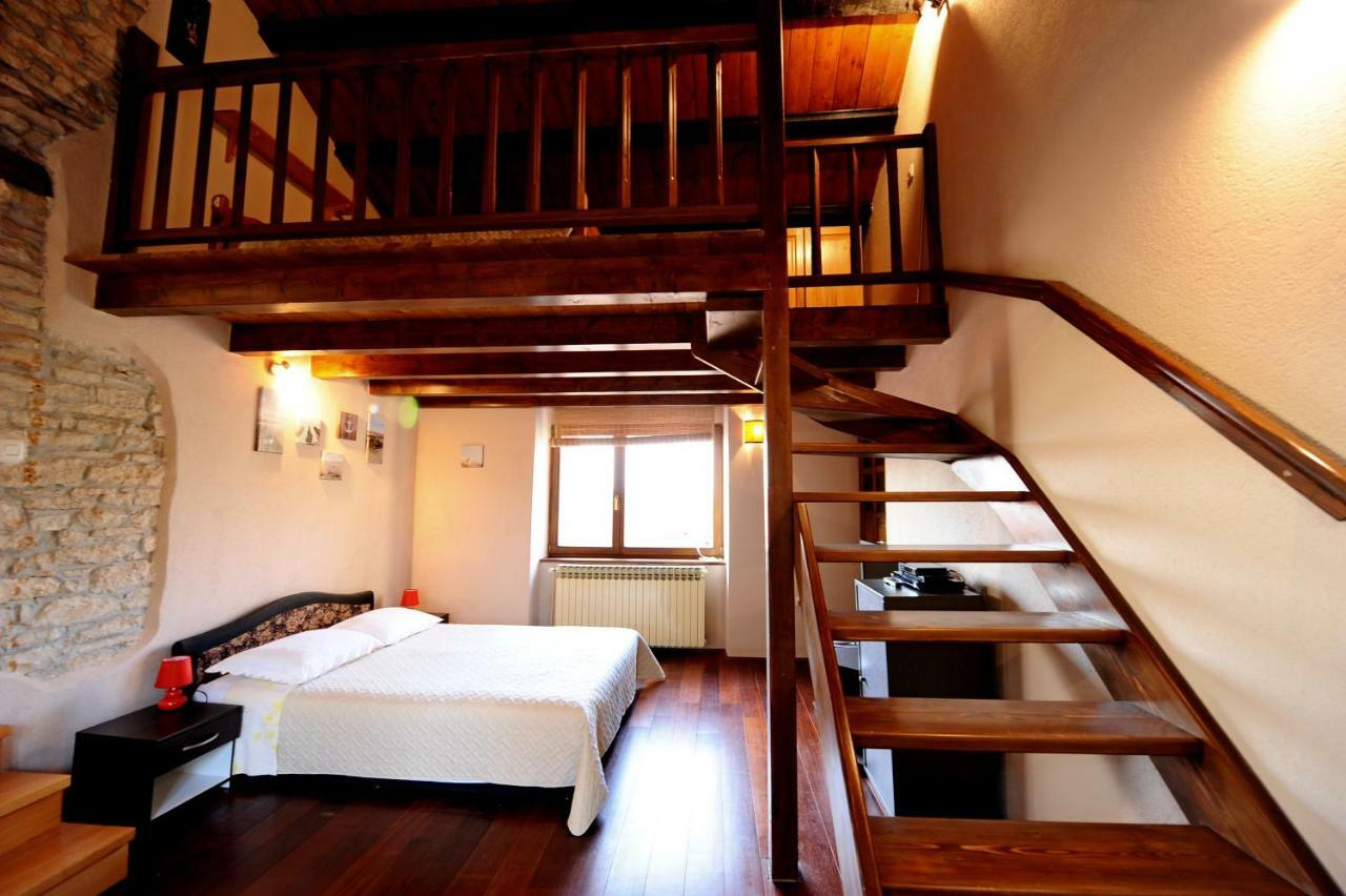 Apartment Paola Rakalj Extérieur photo